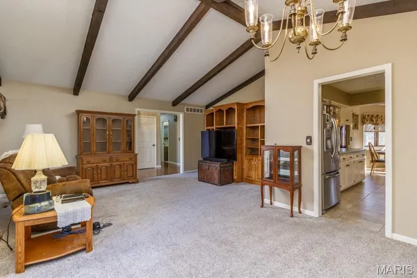 $379,900 | 20448 Oakway Drive, Lebanon, MO 65536