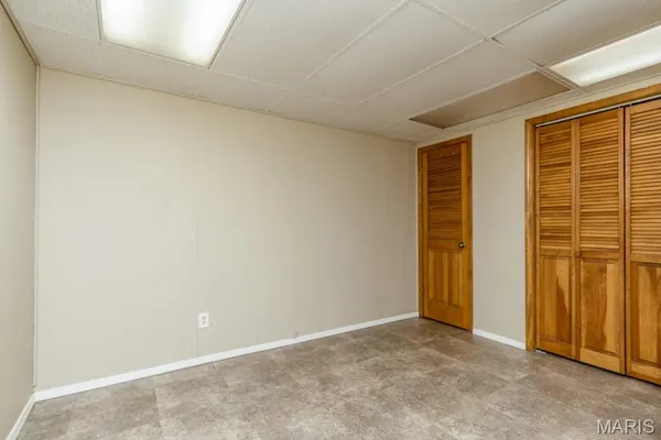 $379,900 | 20448 Oakway Drive, Lebanon, MO 65536