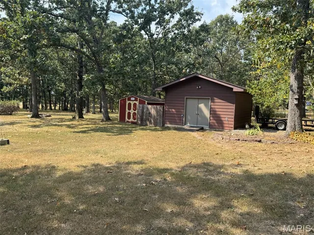 $379,900 | 20448 Oakway Drive, Lebanon, MO 65536