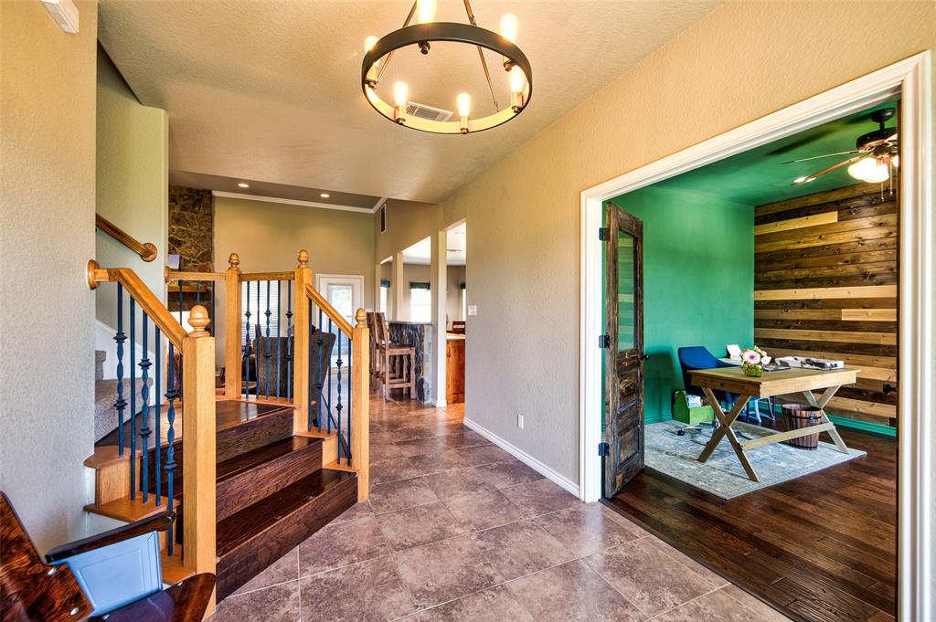 724 Zion Rhome, TX 76078 - Photo 11 of 40