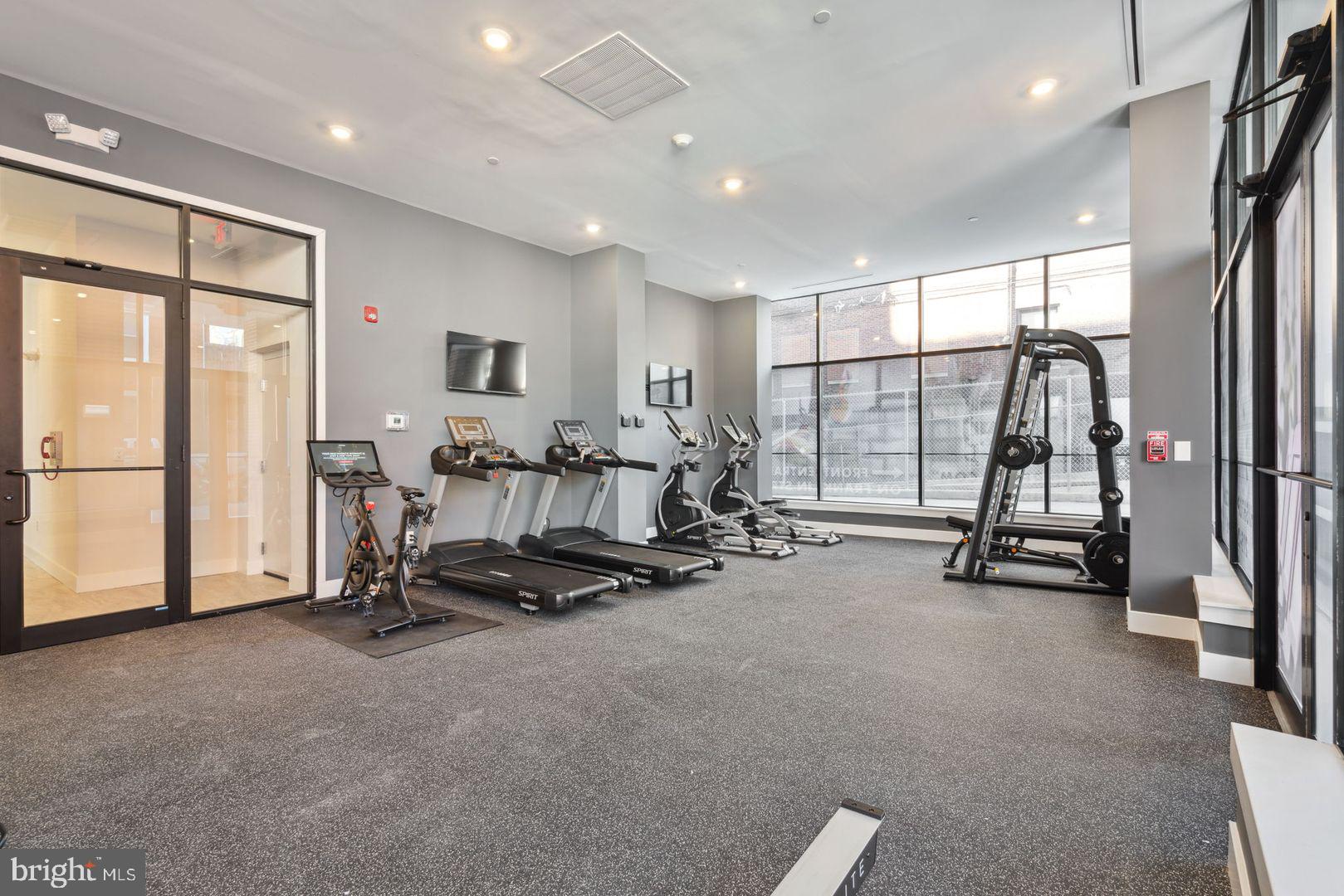 720 West Thompson Street, Unit 1B205 Philadelphia, PA 19122 - Photo 19 of 32