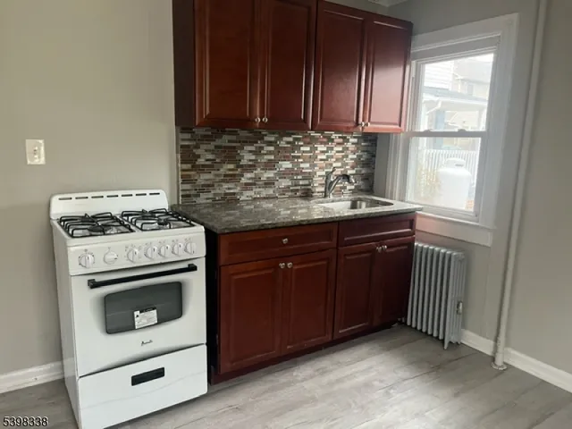 $1,590 | 672 Mt Hope Avenue, Unit 8, Wharton, NJ 07885