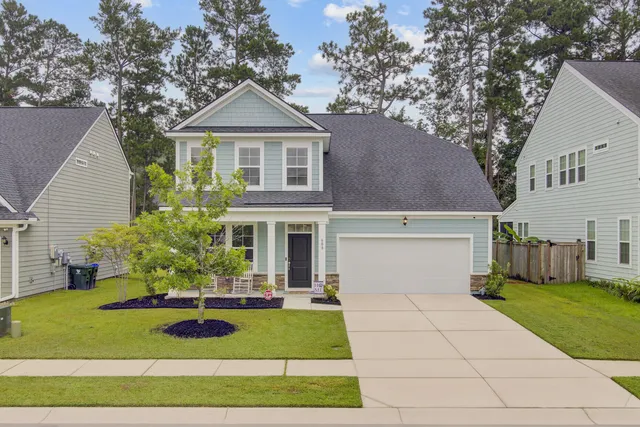 $512,500 | 608 South Pointe Boulevard, Summerville, SC 29483