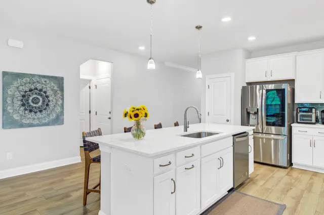 $512,500 | 608 South Pointe Boulevard, Summerville, SC 29483