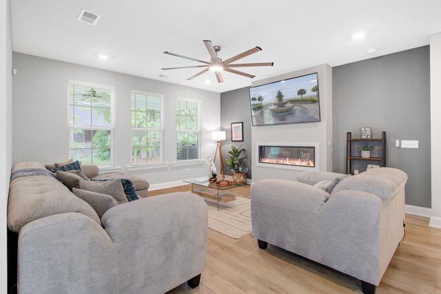 $512,500 | 608 South Pointe Boulevard, Summerville, SC 29483