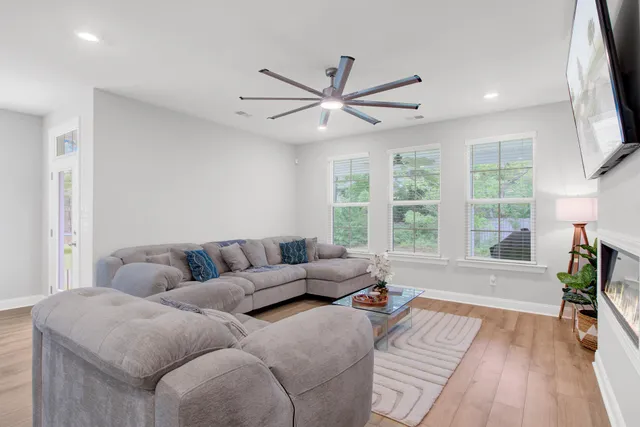 $512,500 | 608 South Pointe Boulevard, Summerville, SC 29483