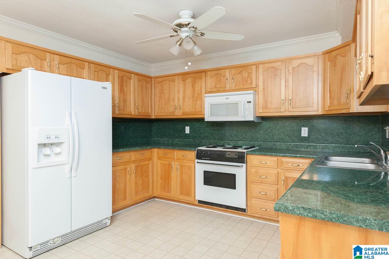 123 Pebble Lane Alabaster, AL 35007 - Photo 7 of 35