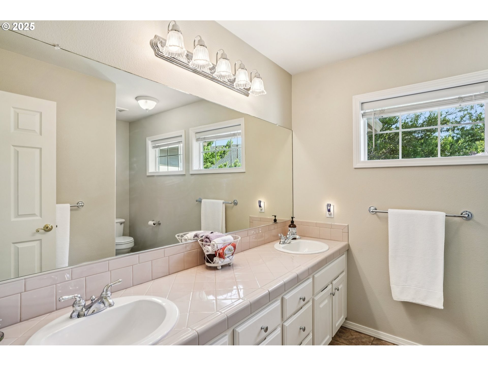 9625 Northwest Fleischner Street Portland, OR 97229 - Photo 28 of 48