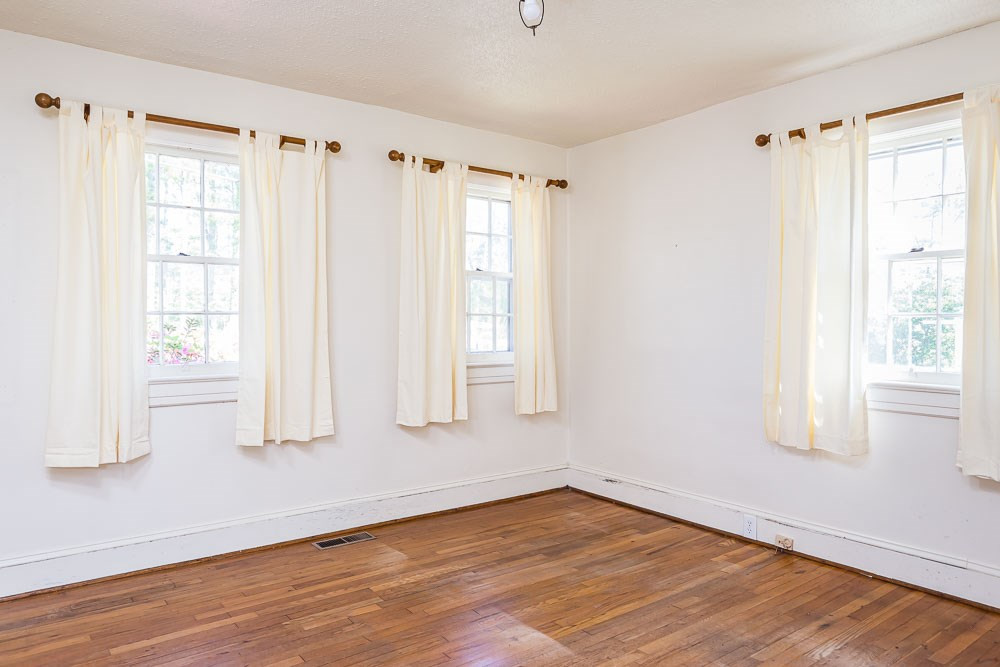 513 Bilyeu Street Raleigh, NC 27606 - Photo 12 of 22 Master Bedroom
