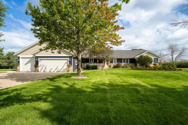 $649,000 | 10981 270th Street East, Cannon Falls, MN 55009