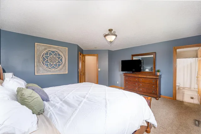 $649,000 | 10981 270th Street East, Cannon Falls, MN 55009