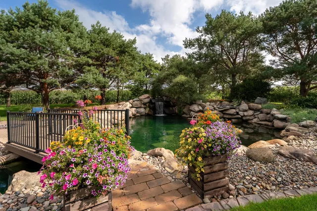 $649,000 | 10981 270th Street East, Cannon Falls, MN 55009