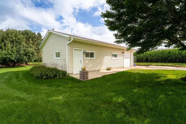 $649,000 | 10981 270th Street East, Cannon Falls, MN 55009