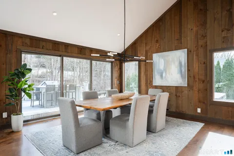 $2,295,000 | 107 Parade Hill Road, New Canaan, CT 06840