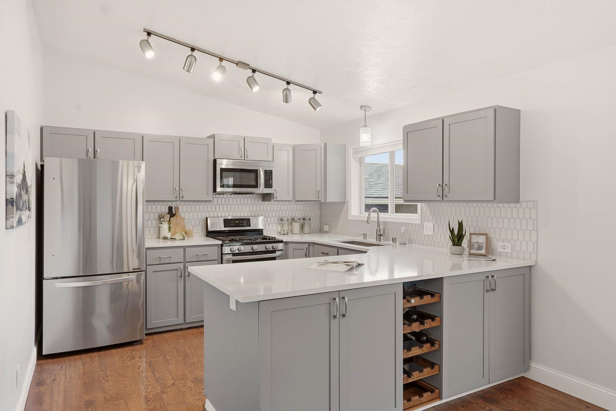 4217 South Bowdish Road Spokane Valley, WA 99206 - Photo 8 of 48 Gallery Image 8