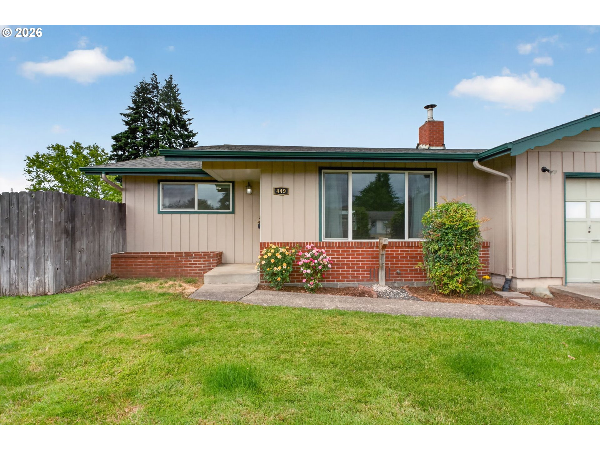 447 Maxwell Road Eugene, OR 97404 - Photo 2 of 47