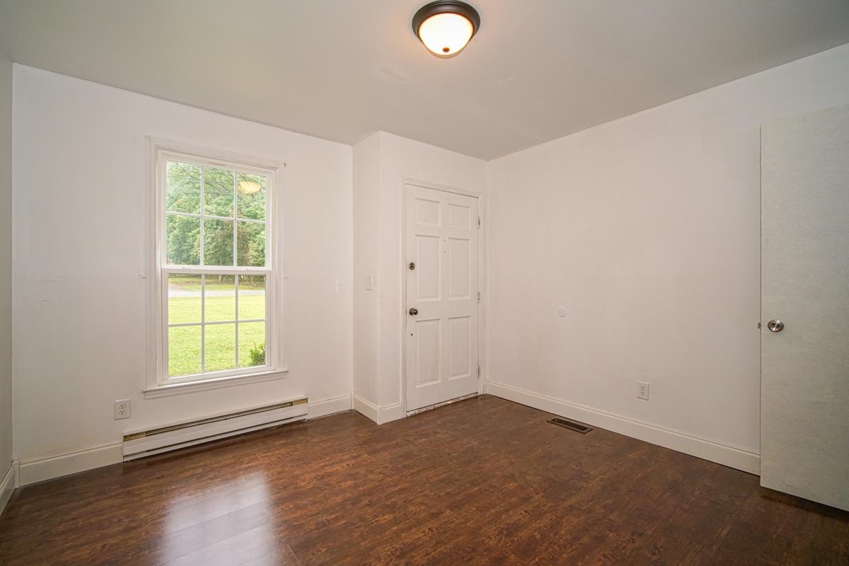 503 Timberlane Road Greer, SC 29651 - Photo 3 of 36 Gallery Image 3