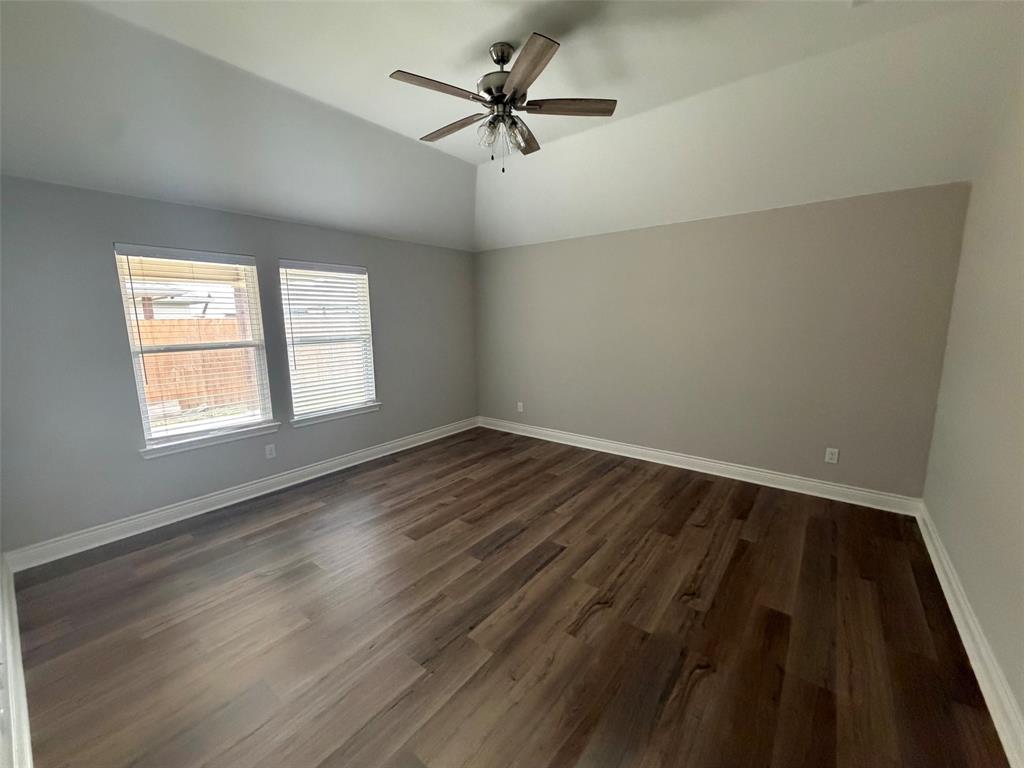 802 Ransom Way Greenville, TX 75402 - Photo 4 of 10
