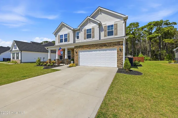 $538,999 | 221 East Red Head Circle, Sneads Ferry, NC 28460
