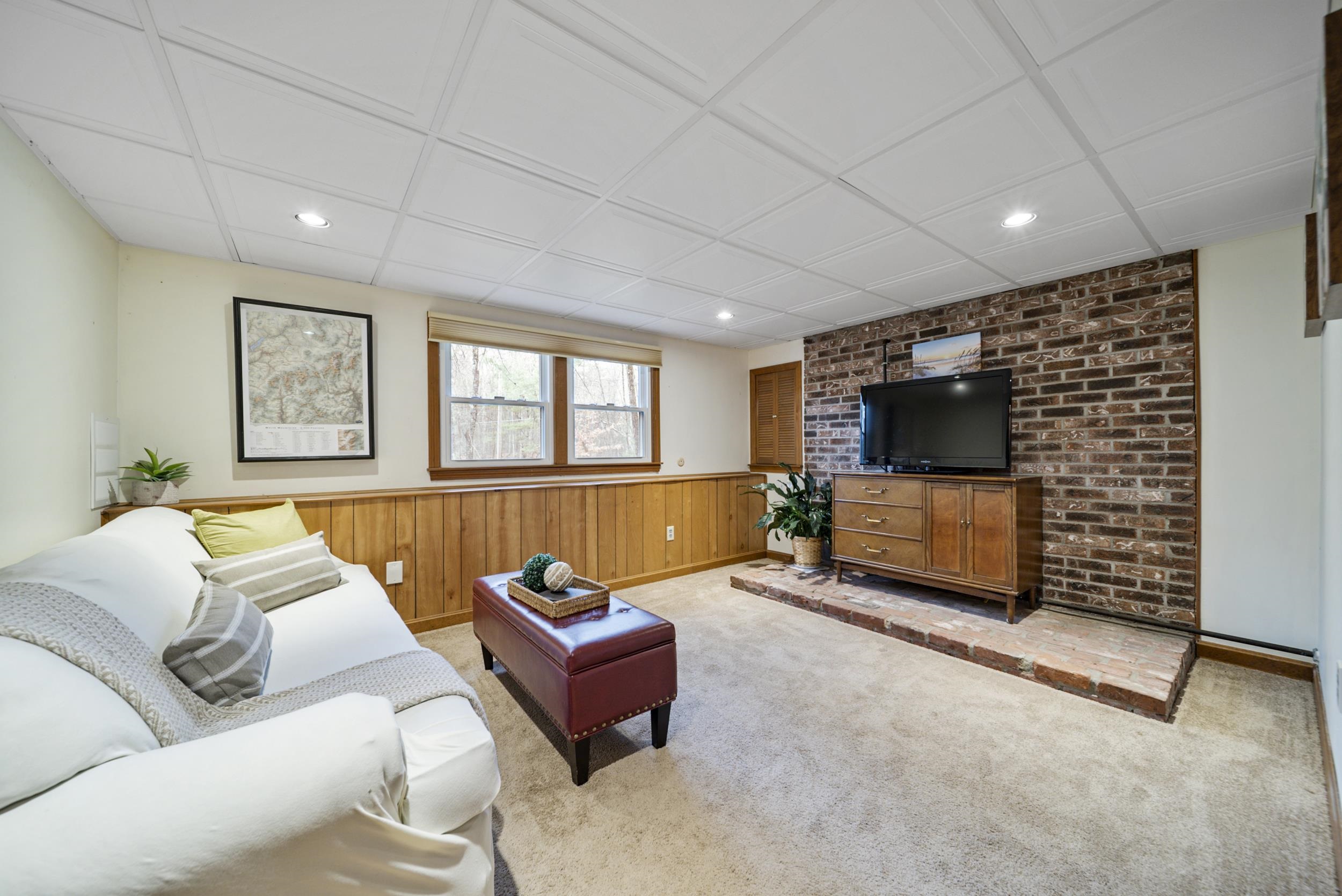 22 Winterhill Road Goffstown, NH 03045 - Photo 33 of 50