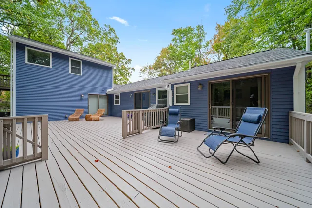 $660,000 | 22 Winterhill Road, Goffstown, NH 03045