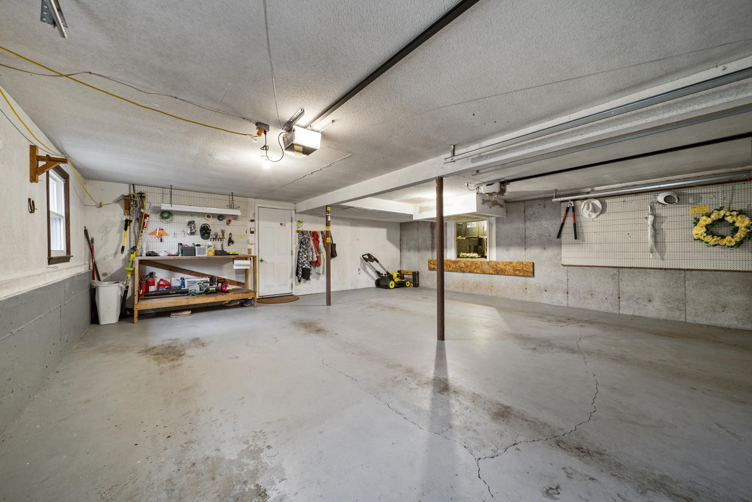 22 Winterhill Road Goffstown, NH 03045 - Photo 47 of 50