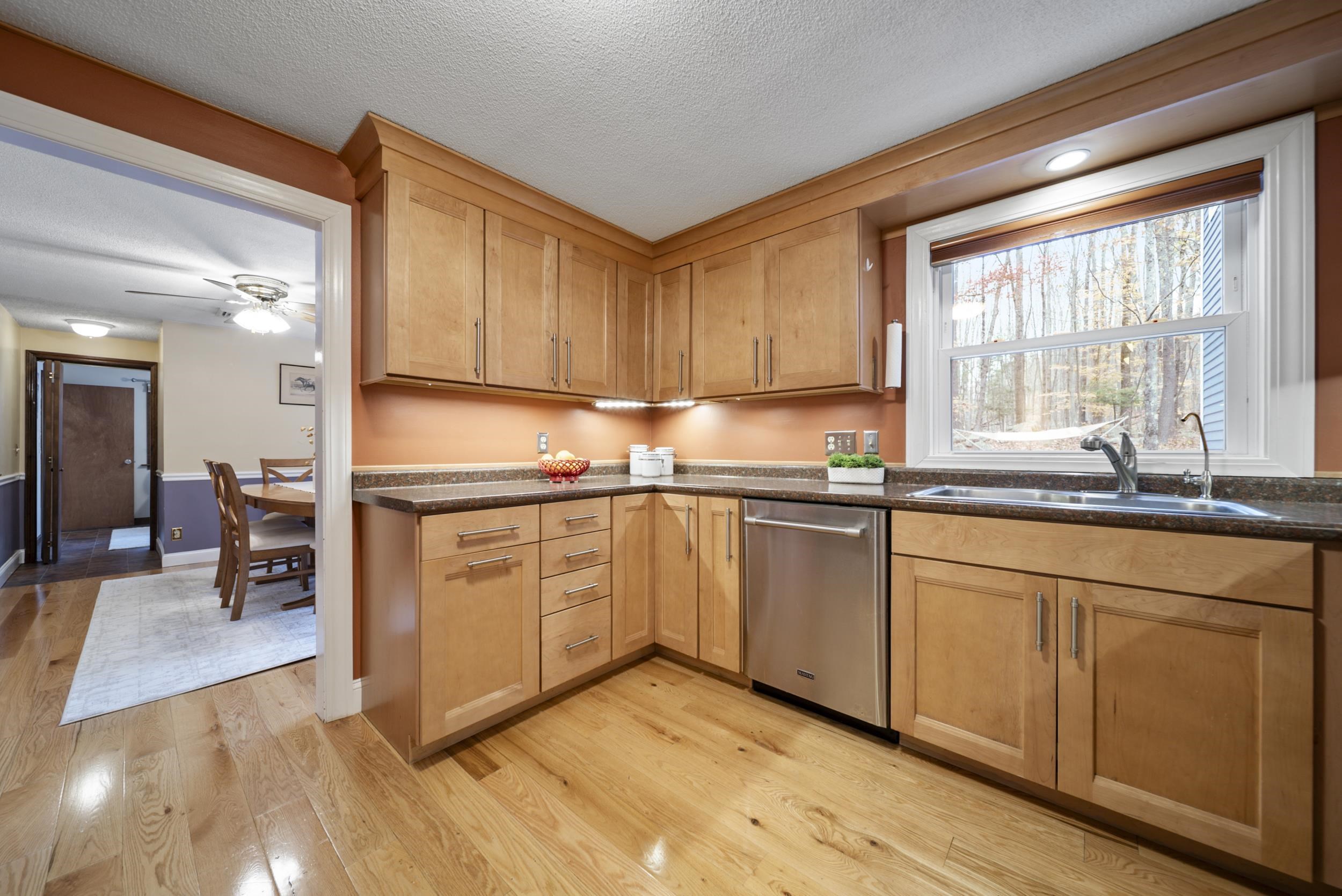 22 Winterhill Road Goffstown, NH 03045 - Photo 9 of 50