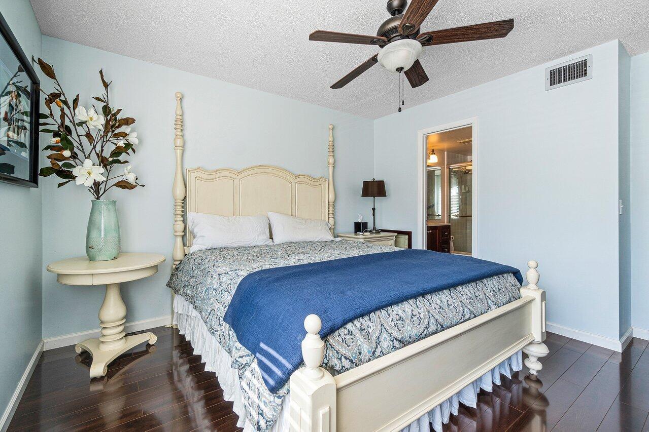 336 Knotty Pine Circle, Unit A2 Greenacres, FL 33463 - Photo 12 of 28 017-336KnottyPineCircle-Greenacres-FL-33