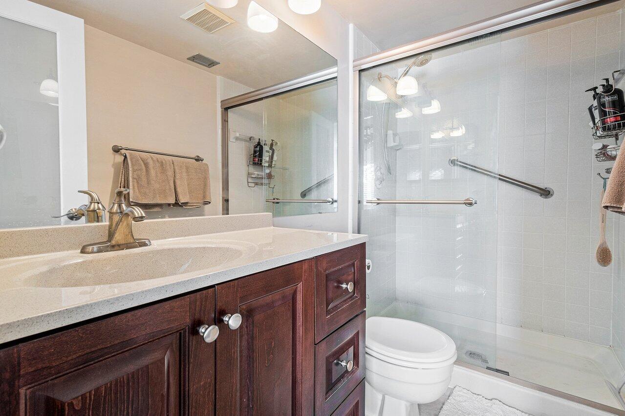 336 Knotty Pine Circle, Unit A2 Greenacres, FL 33463 - Photo 13 of 28 016-336KnottyPineCircle-Greenacres-FL-33