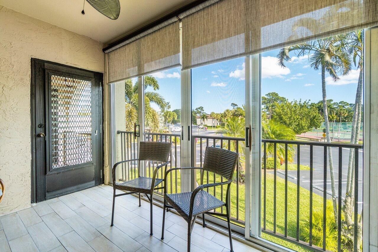 336 Knotty Pine Circle, Unit A2 Greenacres, FL 33463 - Photo 21 of 28 022-336KnottyPineCircle-Greenacres-FL-33