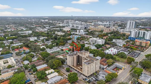 $1,900 | 1811 Jefferson Street, Unit 808, Hollywood, FL 33020