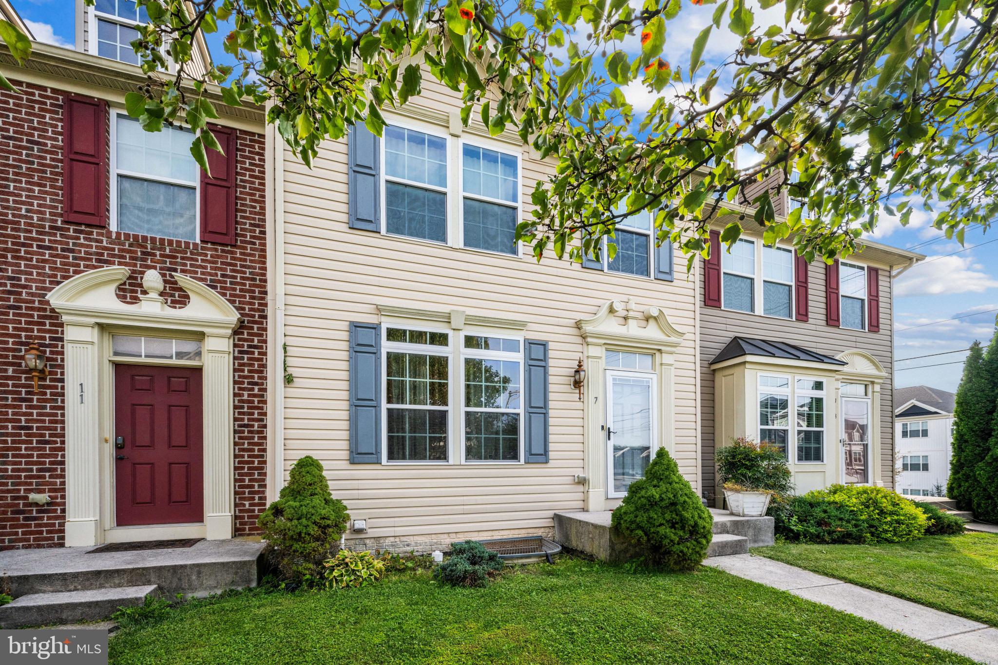 7 Forest View Terrace Hanover, PA 17331 - Photo 4 of 37 Gallery Image 4