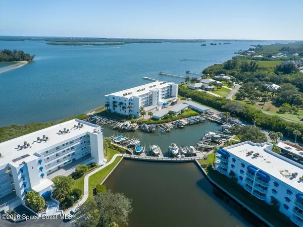 $365,000 | 6206 South River Run Drive, Sebastian, FL 32958