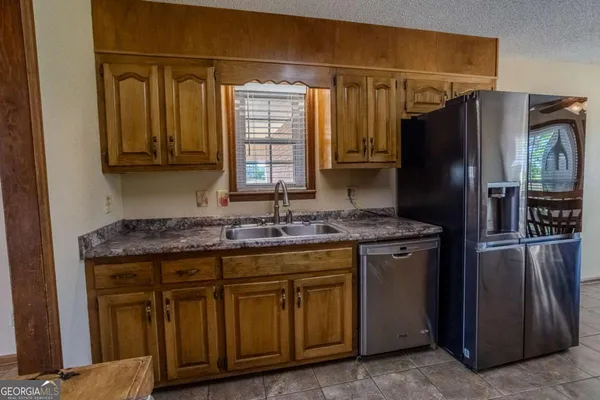 $340,000 | 68 Smart Road, Baxley, GA 31513