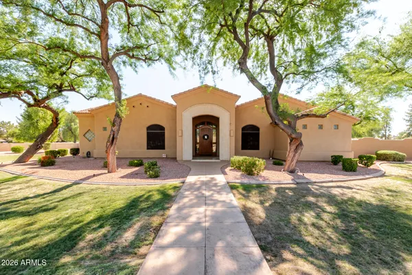 $2,000,000 | 650 North Bullmoose Drive, Chandler, AZ 85224