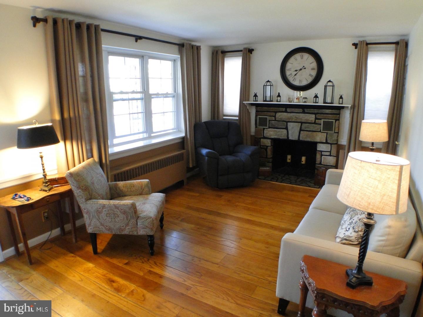 4429 Aberdale Road Philadelphia, PA 19136 - Photo 6 of 21 Gallery Image 6