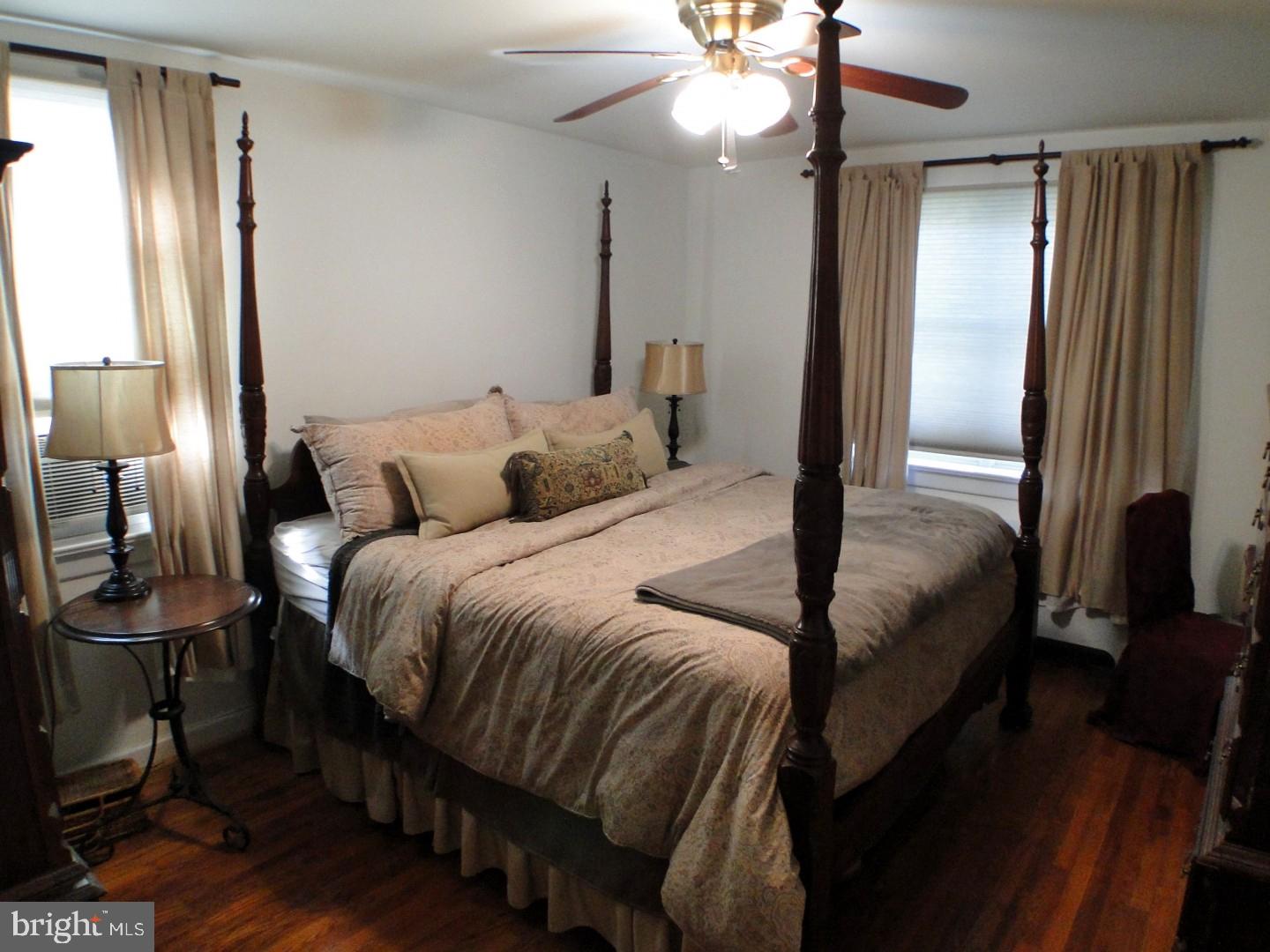 4429 Aberdale Road Philadelphia, PA 19136 - Photo 9 of 21 Gallery Image 9