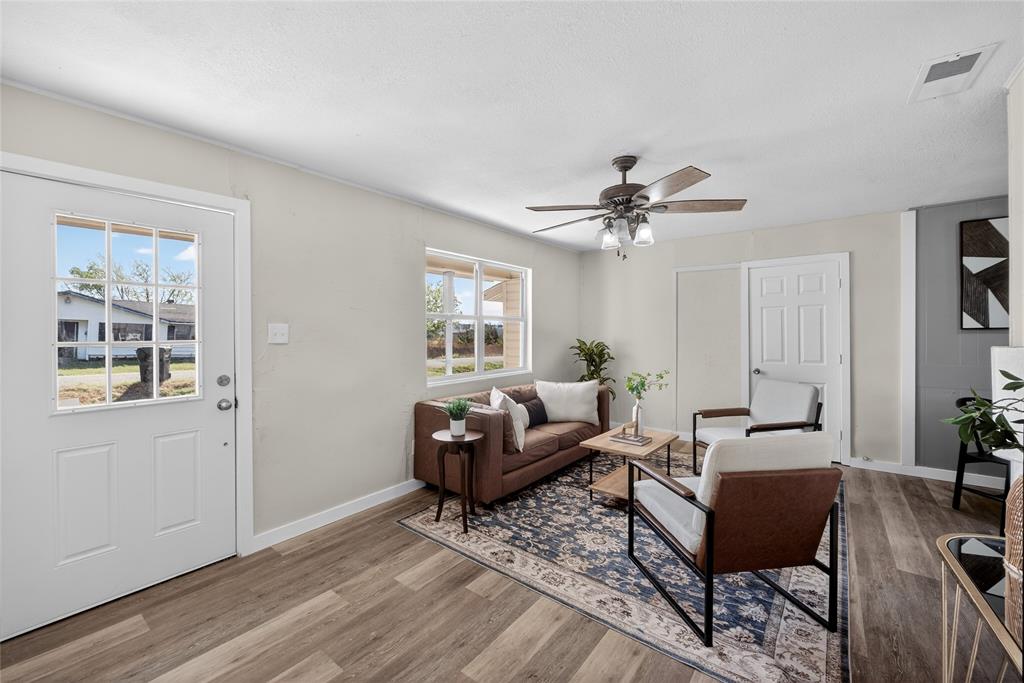 2020 Midlake Road Rockwall, TX 75032 - Photo 5 of 39