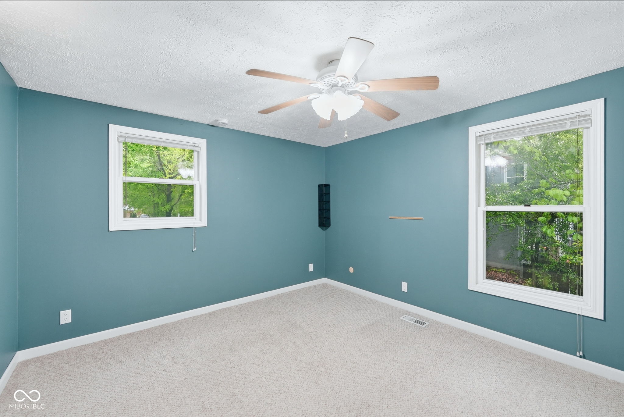 7020 Hoover Road Indianapolis, IN 46260 - Photo 20 of 47