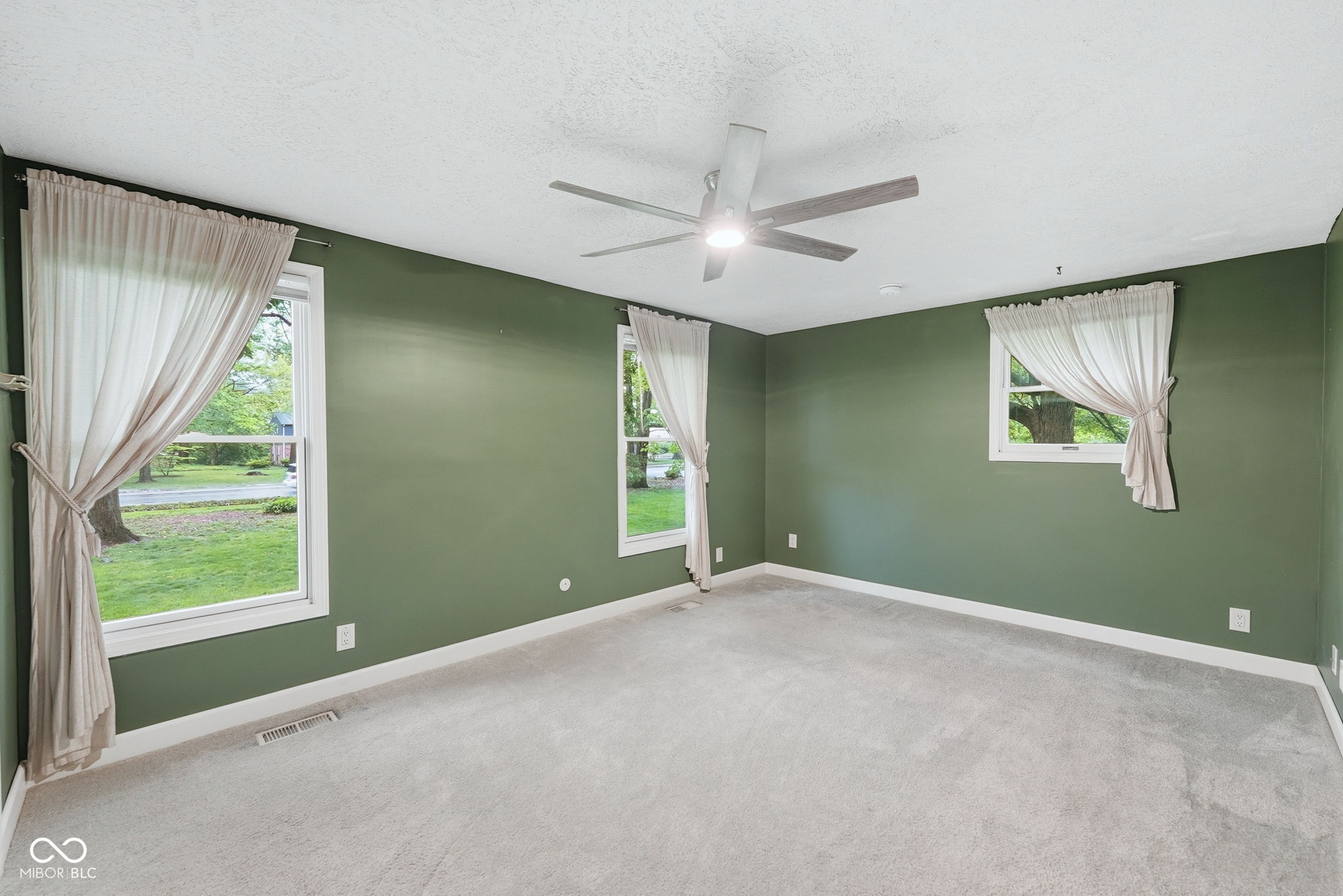 7020 Hoover Road Indianapolis, IN 46260 - Photo 26 of 47