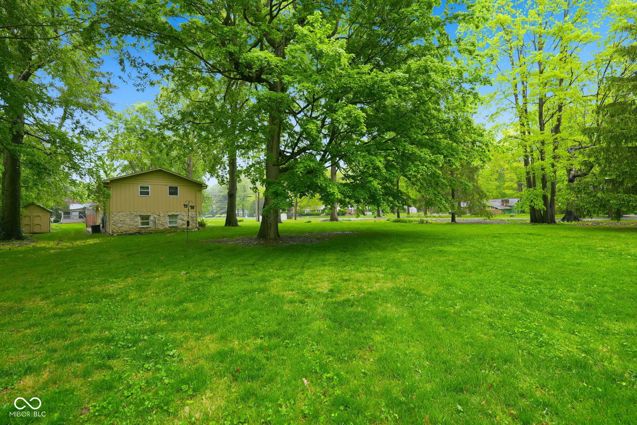 7020 Hoover Road Indianapolis, IN 46260 - Photo 47 of 47