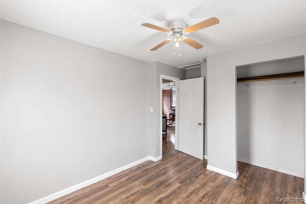 25401 Clark Road New Boston, MI 48164 - Photo 22 of 29