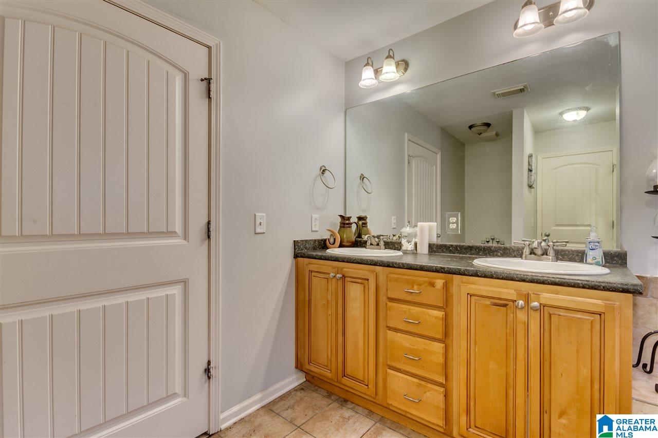 132 Roscommon Road Tuscaloosa, AL 35405 - Photo 11 of 20