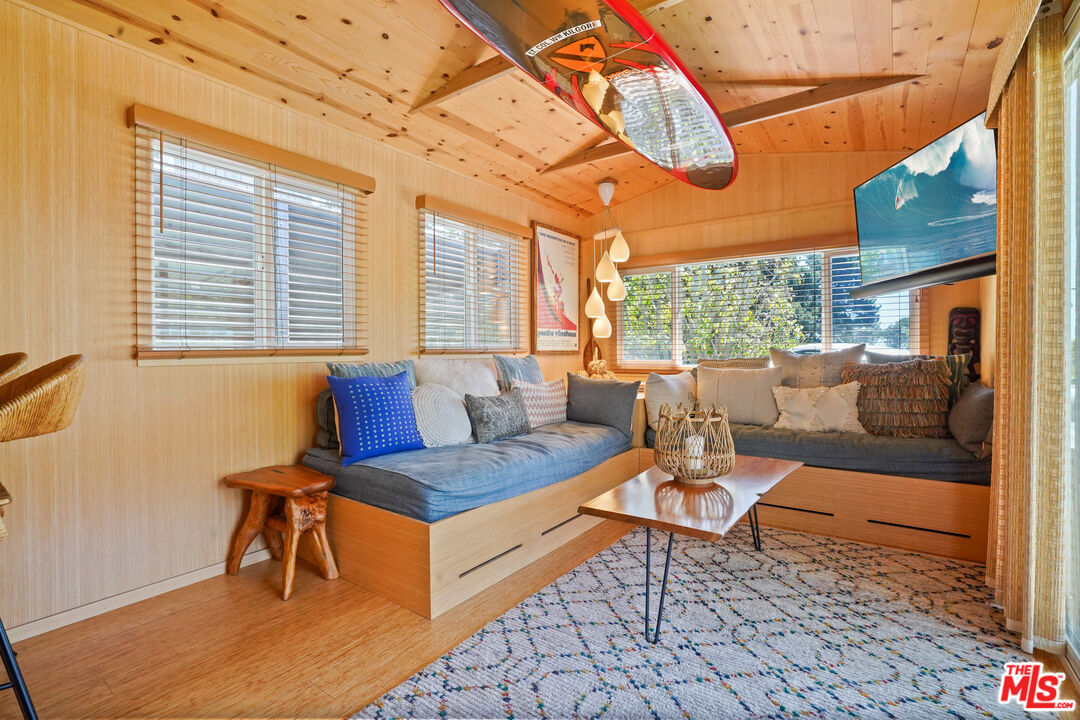 9 Paradise Cove Road Malibu, CA 90265 - Photo 13 of 31 Gallery Image 13