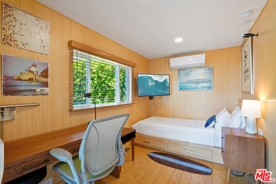 9 Paradise Cove Road Malibu, CA 90265 - Photo 16 of 31 Gallery Image 16