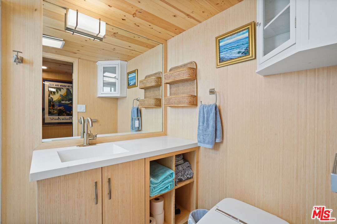 9 Paradise Cove Road Malibu, CA 90265 - Photo 17 of 31 Gallery Image 17