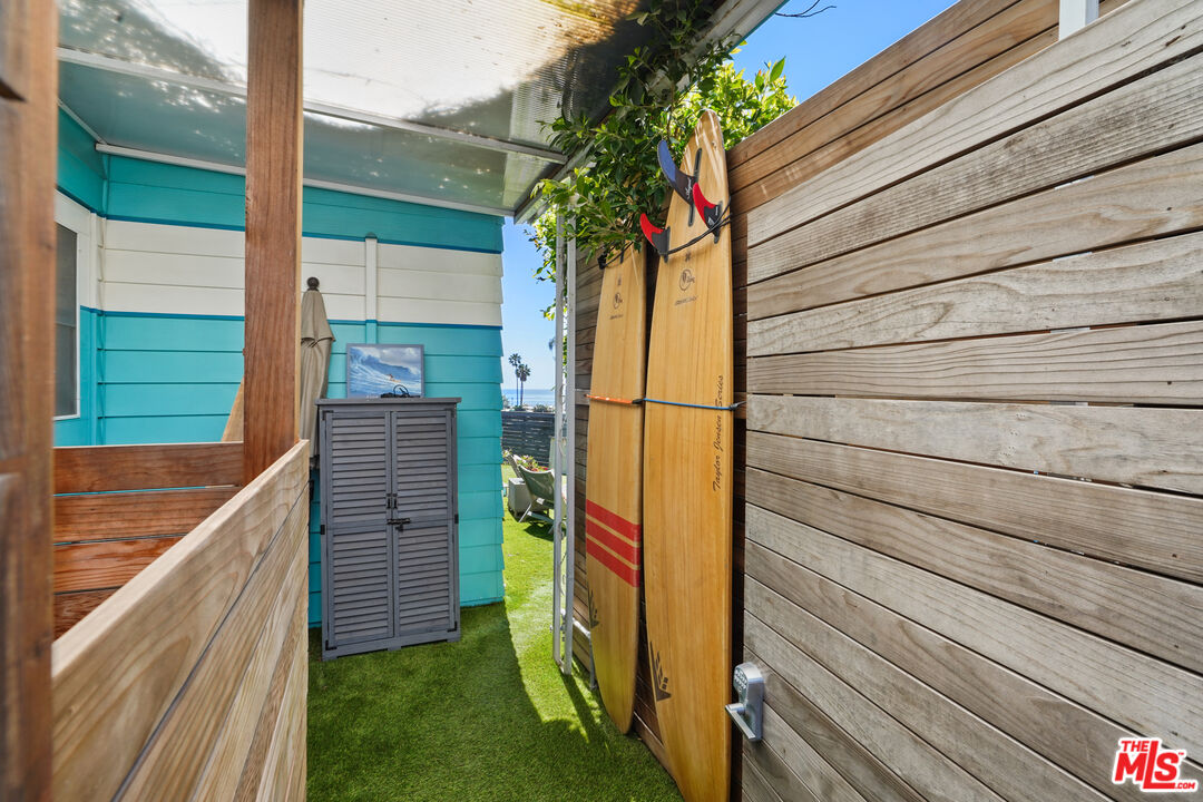 9 Paradise Cove Road Malibu, CA 90265 - Photo 28 of 31 Gallery Image 28