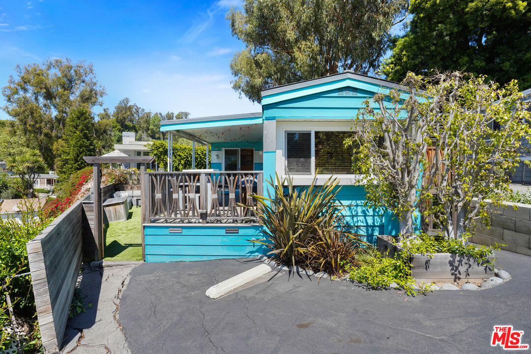 9 Paradise Cove Road Malibu, CA 90265 - Photo 30 of 31 Gallery Image 30