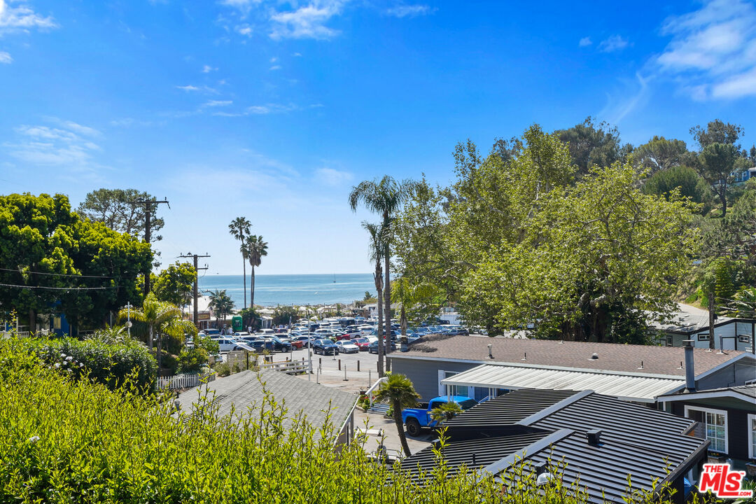 9 Paradise Cove Road Malibu, CA 90265 - Photo 4 of 31 Gallery Image 4