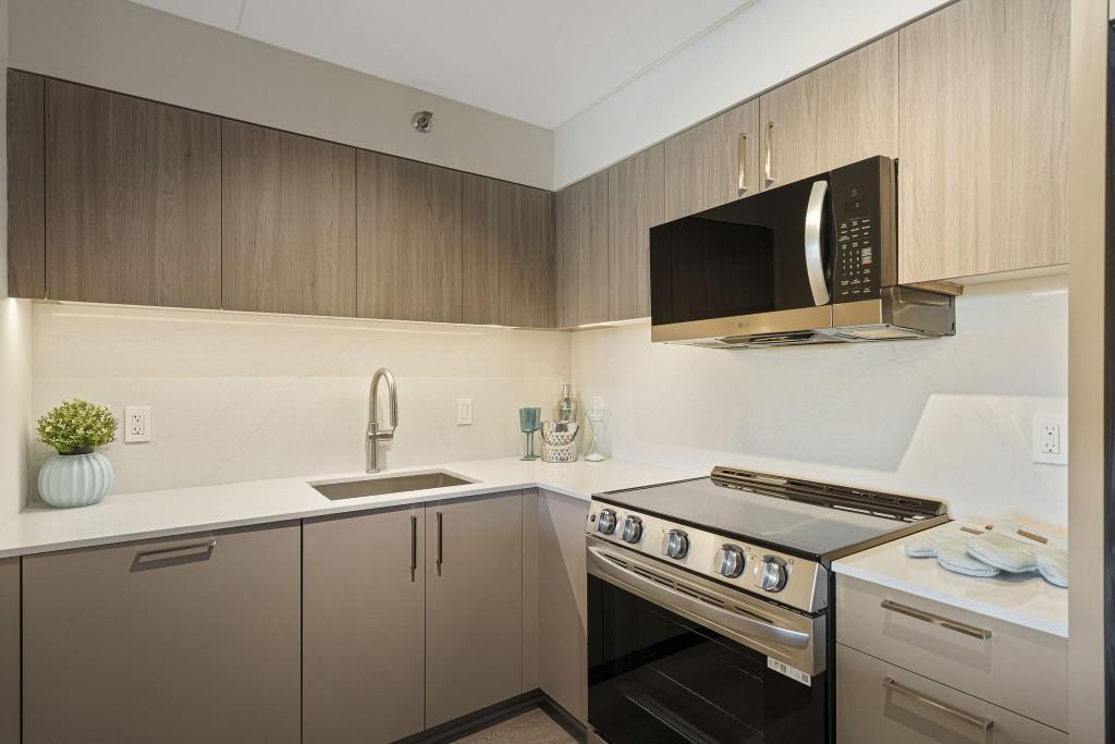 2460 Peachtree Road Northeast, Unit 201 Atlanta, GA 30305 - Photo 5 of 33
